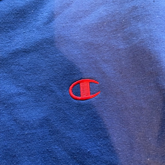 Champion crewneck - Picture 2 of 5